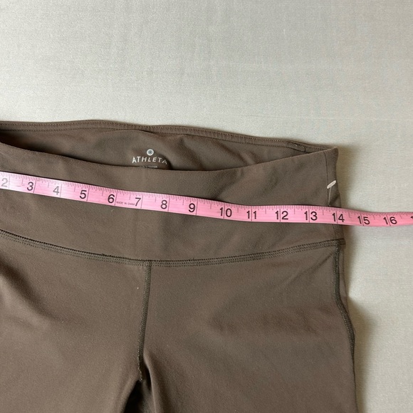 Athleta Stach Shorts Size MT Rusty Brown Elastic Waistband - Picture 4 of 8
